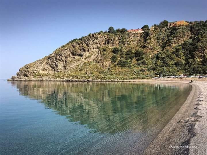 La Casetta Alla Tonnara Milazzo Luaran gambar