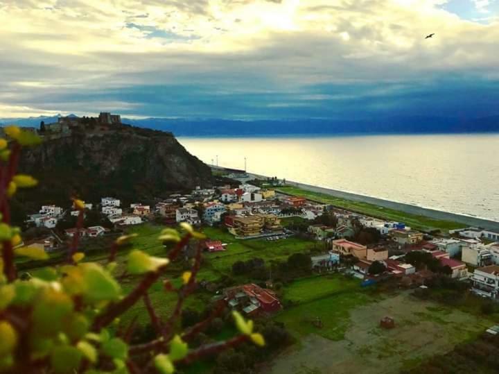 La Casetta Alla Tonnara Milazzo Luaran gambar